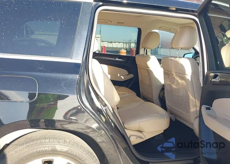 2019 Mercedes-Benz Gls 450 4Matic z USA, uszkodzony, nr VIN 4JGDF6EE9KB230579